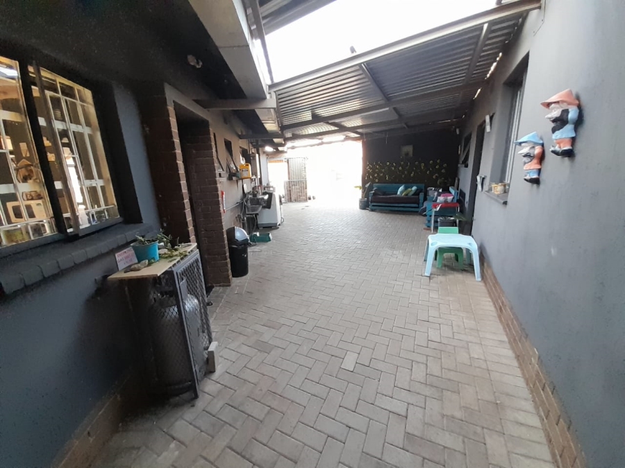 3 Bedroom Property for Sale in Stilfontein Ext 4 North West